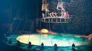 Soaring above and submerged below, starting this July 1st, you’ll be able to dive into the world of "O" by Cirque du Soleil. #intermissionisover. . 🔗 For more info about show dates and tickets: http://cirk.me/1PQTmZM | Cirque du Soleil