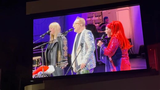 B-52s, Fred, Kate & Cindy, still in fine form!!🎶🎼🎵 My, and probably everybody else’s, favorite part of LOVE SHACK! ❤️❤️🧡💛 | Carol Leifer