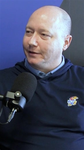 On this episode of The Jayhawker, Nate Bukaty sits down with Jason Booker, Deputy Athletics Director for External Affairs and Revenue Generation at the University of Kansas. The two dive into the major announcement that the Algeria national team will use KU and Rock Chalk Park as its home base during the FIFA World Cup! ⚽️ WATCH full episode: https://youtu.be/DmBMc5VVAFs LISTEN: https://omny.fm/shows/the-jayhawker/the-world-cup-is-coming-to-lawrence-with-jason-booker | Sports Radio 810 WHB