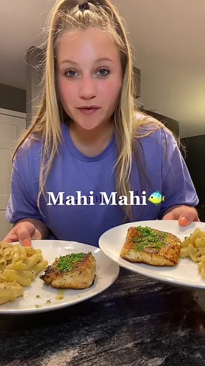 Mahi Mahi fillets for dinner! #mahimahi #fishdinner #cookwithme #dinnerwithme #seafoodasmr #recipequeen #ncaa