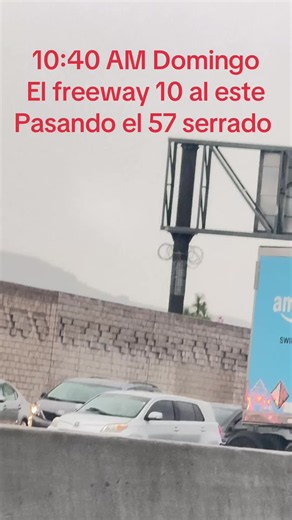 Tráfico 10 Freeway este hacia Fontana: cierre pasada la 57 (10:40 AM Domingo)