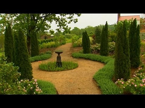 Building a Concrete Plinth | P. Allen Smith Classics