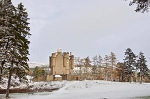 5.6K views · 109 reactions | Braemar Castle after the snowfall around the Cairngorms National Park yesterday. Visit Braemar . VisitCairngorms | Scotland Online | Facebook