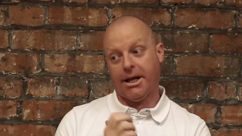 Karen’s Diner Experience – Chaos From the Start