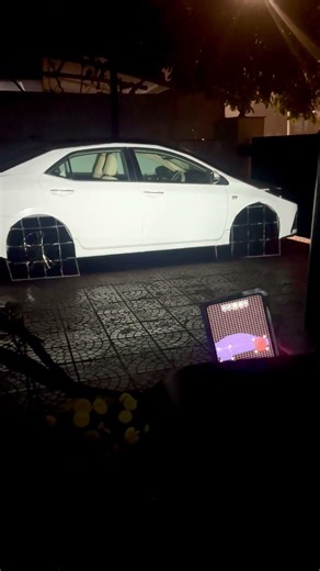 Projection Mapping on my Car #projectionmapping #surfabeam #digitalmapping #videomapping