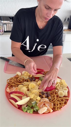 Mini Grazing Platter Ideas for Kids' Snacks