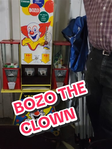 BOZO THE CLOWN VENDING MACHINE SOLD AT AUCTION. #bozo