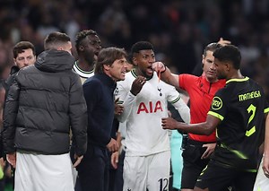 Das sind die Gründe für seinen Ausraster!  | SPORT1 Fußball | Facebook