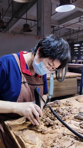 Exploring Wood Sculpture at Sanfu Craft Park, Fujian