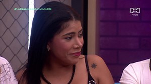 1.6M views · 10K reactions | Yina declaró que no quiere que la salve Coco, ya que lo considera una persona poco fiable en #LaCasaDeLosFamososCol梁. La creadora de contenido reveló que prefiere seguir en placa de nominación. No te pierdas ni un instante de los movimientos de Yina Calderón y descarga la App para disfrutar de estos instantes en #LaCasaDeLosFamososCol2 ❤️ | Canal RCN | Facebook