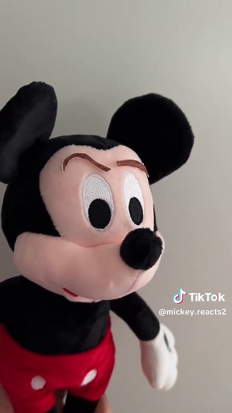 Mickey reacts day 44