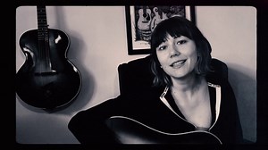 Molly Tuttle (Feat. Old Crow Medicine Show) - "Helpless" Official Music Video Chords - Chordify