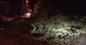 Ισχυροί άνεμοι σάρωσαν Θεσσαλία, Ήπειρο και Εύβοια: Ανεμοστρόβιλος στην Άρτα, ανετράπη νταλίκα στην Εγνατία Οδό [βίντεο]