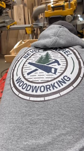 Putting our new juice groove jig to the test! Took advantage of their Black Friday sale and got one of these babies to make routing juice grooves in cutting boards a much easier process. The jig is adjustable allowing for various sizes of cutting boards to be made! @craftedelementsco . . #routerjig #butcherblocks #cuttingboards #custommade #ontariosmallbusiness #handcraftedwood #ontariosmallbusiness #ontariomade | Bevel & Barrel Woodworking | Facebook