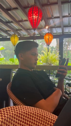 2025, grabe ka. 💥 From big wins to small but solid milestones, this year proved na kapag sama-sama, mas malayo ang nararating. Salamat sa bawat hustle, idea, late nights, at trust—lahat ‘yan naging parte ng kwento ng ProHub this year. This is just the highlight reel, pero mas excited kami sa susunod na chapters. 🚀 Cheers to growth, grit, at mas malalaking wins ahead. | ProHub E-commerce Solutions Corporation