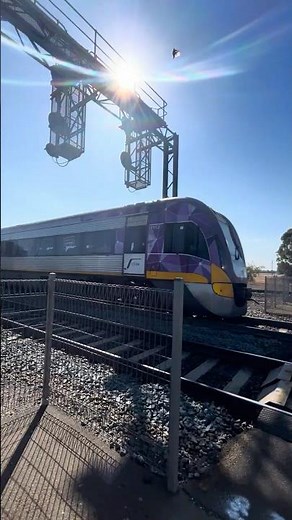 V/Line VL12 & VL117 Speeds Through Little River Station from Waurn Ponds to Melbourne #vline #trains