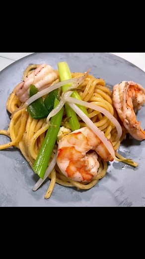Hokkien Mee: Authentic Singaporean Recipe