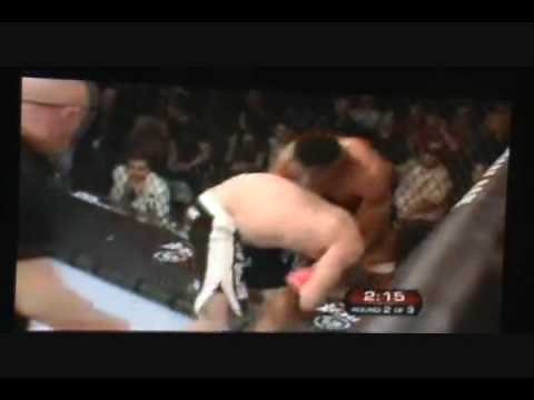 HERSCHEL WALKER wins MMA fight debut