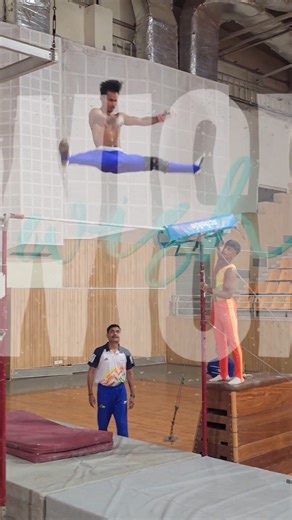 "Gymnastics but make it trending ✨" #shorts #viral #gymnast #gymcraft #trending