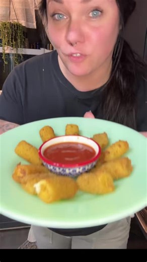 Homemade Olive Garden-Style Stuffed Fritta Bites Recipe