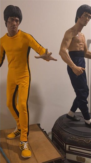 Bruce Lee Blitzway 1/3 & 1/4 Statues - Game of Death GOD - Enter The Dragon #brucelee #blitzway