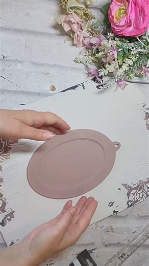 32K views · 794 reactions | Hello lovelies Here is a Friday tutorial for you❤️ #DIY #tutorial #decoupage #reelsfbシ #reelsvideoシ #reelsfacebook #reelsviralシ | Love Shabby Chic | Facebook