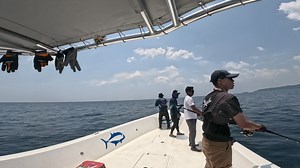 1.6M views · 24K reactions | A super incredible day of popping for GT!!! We run into a school of GT feeding frenzy resulting in a total of 23 GTs landed on poppers!!!  #CFT #ChrisFishingTrip #AndamanAngler #GTPopping #Andaman_Nicobar_Island #再不疯狂就老了 | Chris Fum II | Facebook