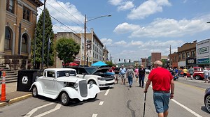Beaver Falls Car Cruise brings community together around classic cars