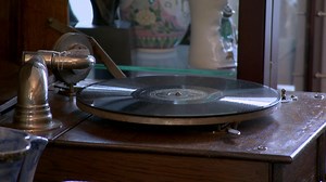 Antiques Road Trip - Stephanie Connell and Charlie Ross, Day 4 - Twin Cities PBS