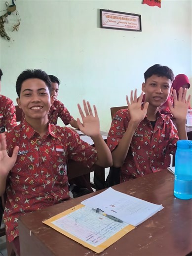 Discover XI F3C: The Heart of Purwokerto School Life