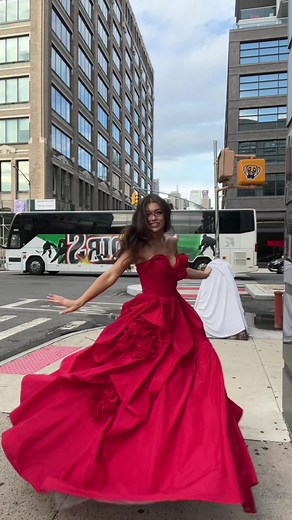 Tabitha Swatosh TikTok Dance Compilation