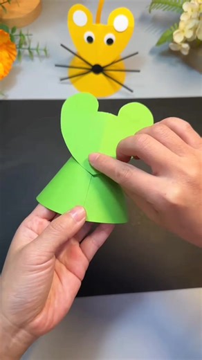 🐭📄✨ Step by Step: Paper Mouse Craft ✨🎨 #fblifestyle #PaperMouse #PaperCraft #KidsDIY #CreativeCraft | paper craft