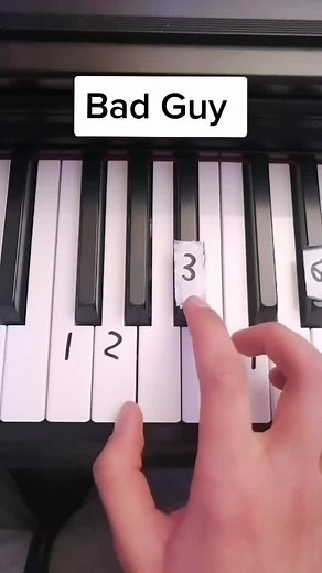 How to Play the Intro of Bad Guy on Piano