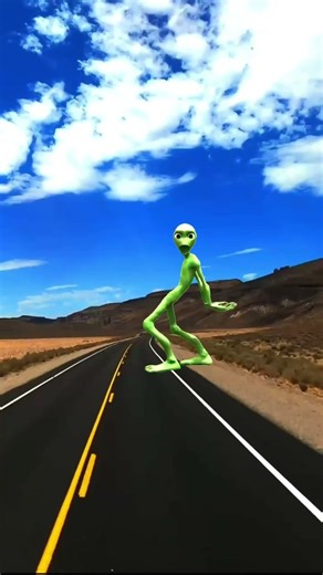 dame tu cosita|alien dance|funny alien#comedy #color dance#crazzyalienz#funny 🤣