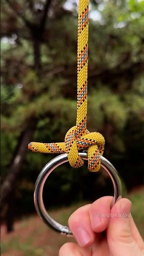 The Golden Hitch ⚡ Rapid ring-to-rope hardware connection.