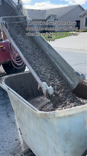 Archbold Landscaping, LLC on Instagram: "Let me know down in the comments👇 Be sure to go subscribe to us on YouTube @ Archbold Landscaping, LLC for more daily content 🎥 #foryoupage #satisfying #instalike #youtube #smallbusiness"