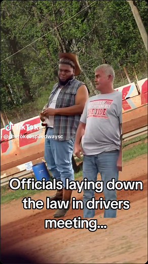 Respeck us!! 🗣 #cherokeespeedway #racing #racetrack #dirttrack #dirttrackracing #drivers