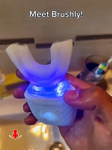 Easily whiten your teeth at home!】In-depth review of the ultrasonic toothbrush - 5 minutes to say goodbye to stains and plaque, achieving the same effect as a dentist's tool!🦷✨#ToothbrushingAid #TeethWhitening #UltrasonicToothCleaning #ToothStainRemoval #HomeBeautyDevice