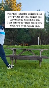 Pourquoi ta femme s’énerve-t-elle toujours pour des “petites choses” ? Parce que pour elle, ce ne sont pas des petites choses. Et au fond de toi, tu le sais : ce ne sont pas des détails ce sont des schémas qui se répètent. La “petite chose” n’est qu’une porte d’entrée vers le problème plus profond que tu continues d’éviter. Elle n’est pas en colère à cause de la tasse laissée sur le plan de travail. Elle est en colère parce que c’est la 200ᵉ fois que ça lui rappelle qu’elle se sent seule dans ce