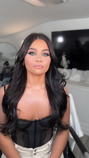 Flawless Makeup Inspiration for Prom and Wedding Looks