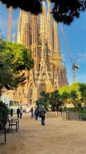 Gaudí Day Itinerary for Barcelona 💫