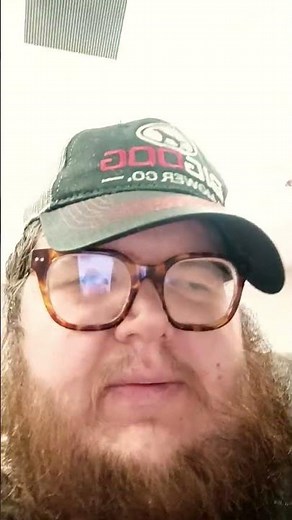 Pinocchio singing I got no strings to hold me down