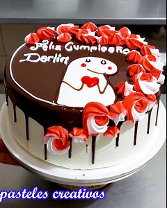 como decorara pastel de flor meme . ideas para que decores tus pasteles para vender #flormeme #niña #pastelescreativos #torta #pastel | Pasteles Creativos