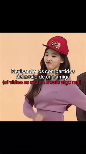 Revisando los compartidos del novio en TikTok