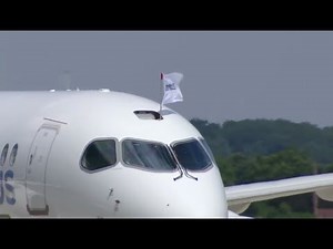 Welcoming the A220, the latest addition to the Airbus Family (video from the live feed)