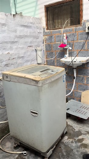 Mo Lucky on Instagram: "Washing machine suspension change🧰🪛 #washingmachine #repair #trendingreels #reels #explorepage✨"