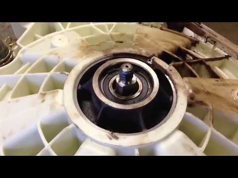 Replacing the bearings on a Kenmore HE3t front load washer. (Part 2) By How-to Bob