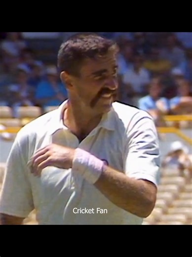 When Curtly Ambrose Bowled A Nasty Bouncer - Merv Hughes Replied With An Unusual Hattrick - The Story Of The Most Unconventional Hattrick In Test Cricket By Merv Hughes #cricket #westindies #australiancricket #testcricket #cricketfan