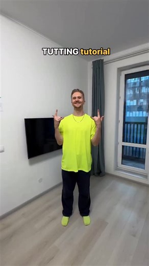 ASTRO 🌐 TUTTING & GEOMETRY ART on Instagram: "TUTTORIAL ✅ save ! #tuttingCombo12 ❗️ Soon my ONLINE course TUTTING 2.0 send ➕ in DM for info ✅ Cool combo for your hands. Even more interesting combinations will be in my online course. Important ‼️ I see your applications you’ve written to me for a long time. I still haven’t started the program online since the payment problems 😤 My online program - send + in DM #tutting #kingtut"