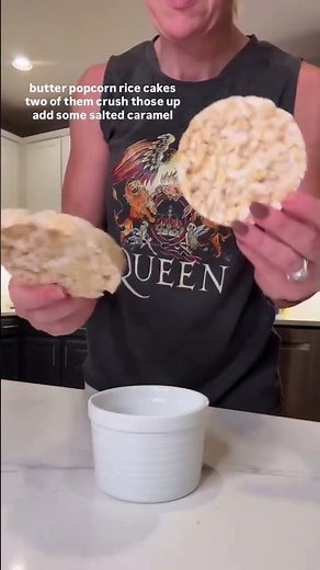 Sweet n Salty Buttery popcorn rice cakes